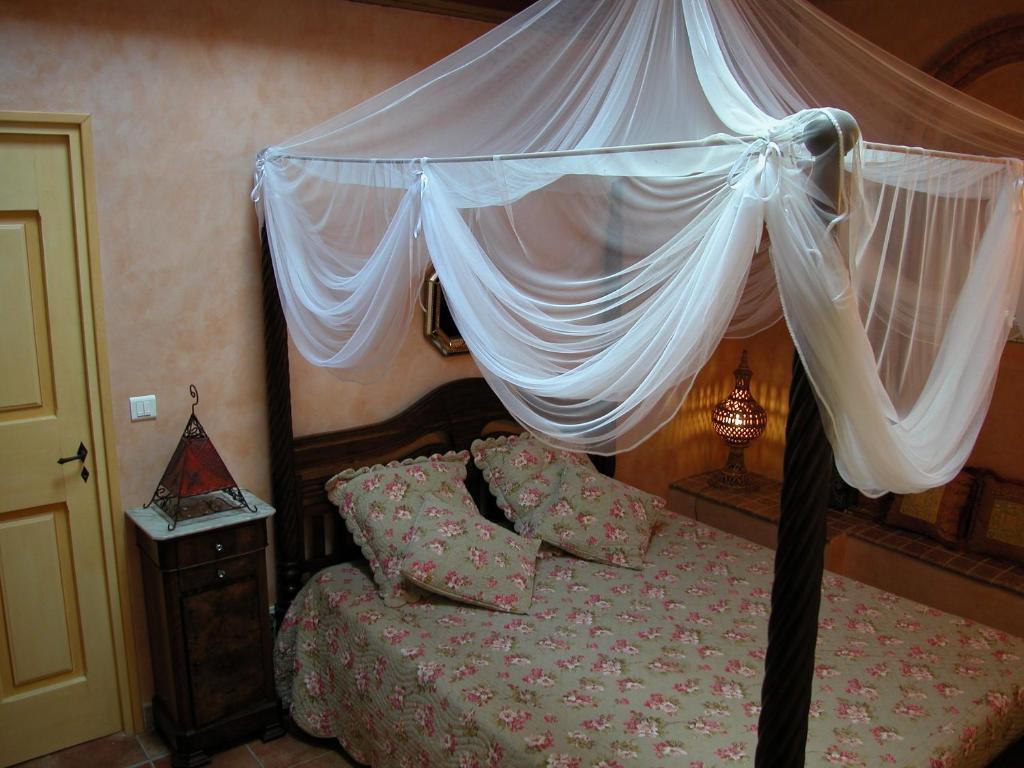 Le Mazet De La Dame Bed and Breakfast Barbentane Rum bild