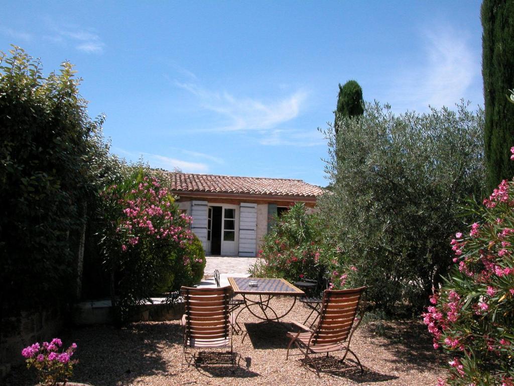 Le Mazet De La Dame Bed and Breakfast Barbentane Rum bild